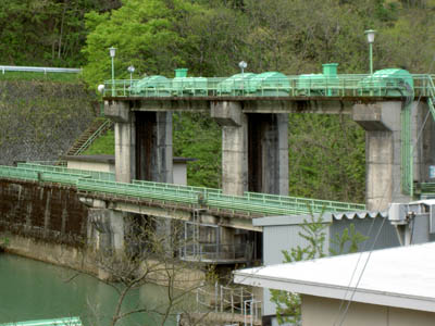 �E�ݏ㗬������