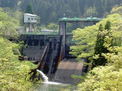 ���݉�������N���X�g�Q�[�g